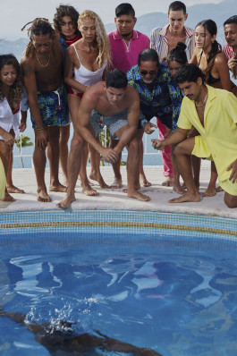 orlebar brown, fashion, mexico, acapulco, outside, beach, summer, swimming pool